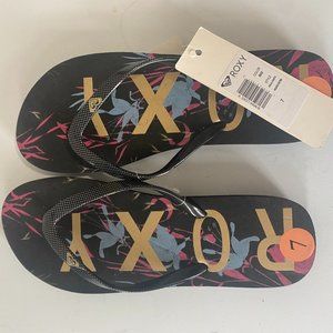 Brand New Roxy Flip Flops - Size 7